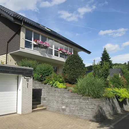 Ferienwohnung Falke Apartment