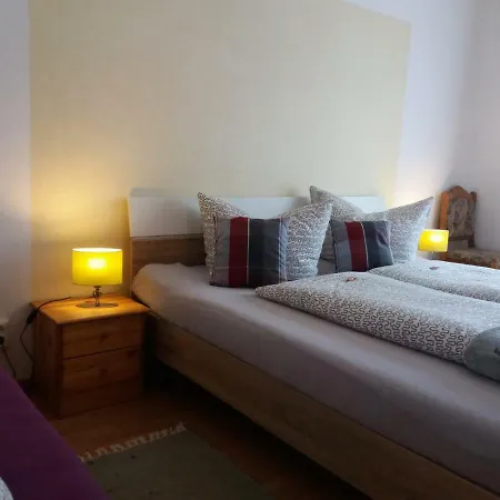 Apartment Ferienwohnung Falke